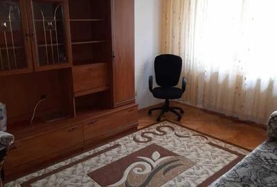 Apartament cu 2 camere, zona Alexandru Cel Bun-Minerva - 2
