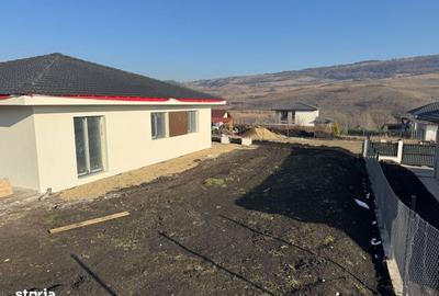 Casă cu 4 camere cu Teren 650 Mp în Baciu