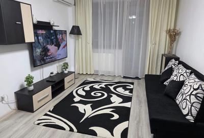 Apartament cu 3 camere semidecomandat, mobilat în 1 Mai - 2