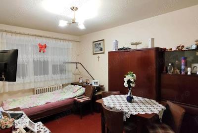 Vand apartament 4 camere, zona Mana?tur, la 2 minute de McDonald's - 9