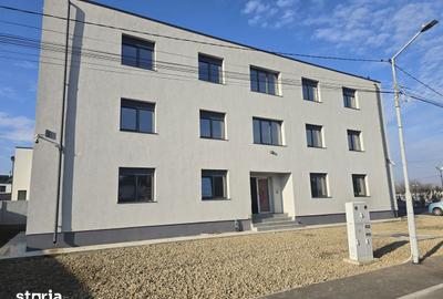 Apartament cu 3 camere în Micro 3 - 19