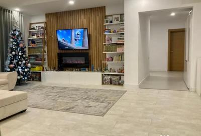 Apartament cu 3 camere decomandat în Ștefăneștii de Jos - 6