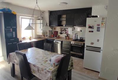 Apartament semidecomandat 3 camere - 5