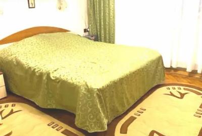 Apartament cu 3 camere decomandat în Capitale - 16