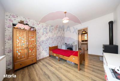 Casă cu 3 camere cu Teren 1029 Mp în Tărlungeni - 14