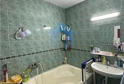 Apartament cu 2 camere decomandat în Între Lacuri - 2