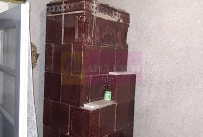 Branesti / IF - casa batraneasca din caramida cu teren de vanzare - 51