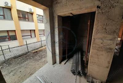 Apartament cu 2 camere decomandat în Calea Moldovei - 18