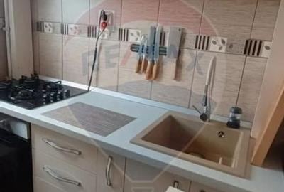 Apartament cu 1 camere semidecomandat, mobilat în Alfa - 5