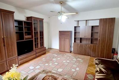 Apartament cu 3 camere semidecomandat în Girocului - 2