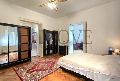 Casa Parter + Demisol în Piata Romana - 42