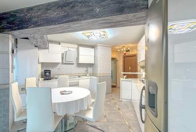 Penthouse cu 4 camere decomandat, mobilat în Gemenii - 4