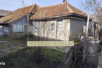 Casă cu 6 camere decomandat cu Teren 1438 Mp în Tomșani - 9