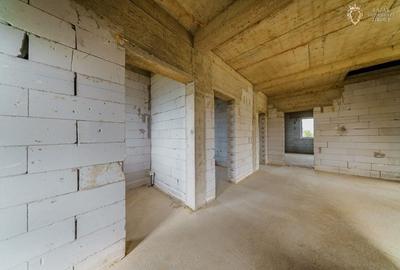 Casă de vânzare cu 3 camere in Mândruloc - 6