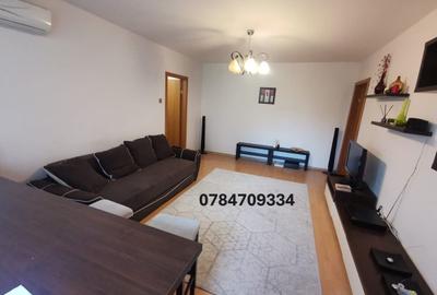 Apartament cu 3 camere semidecomandat, mobilat în Drumul Taberei