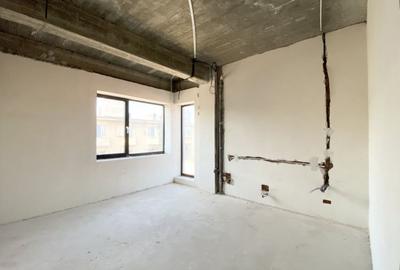 Penthouse cu 4 camere decomandat în Peninsula - 8