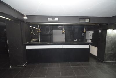 Spațiu comercial, de 140 mp, în Complex Studențesc - 2