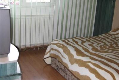 Apartament 3 camere Noua - 12