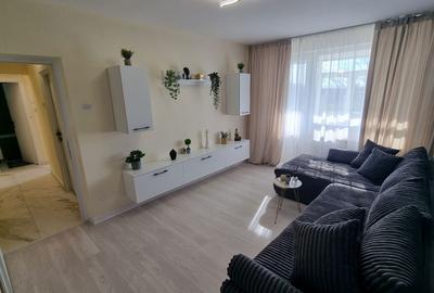 Apartament cu 3 camere decomandat în Giurgiului - 1