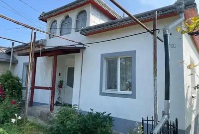 Casă cu Teren 780 Mp în Ipotești - 9