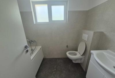 Casă cu 3 camere cu Teren 180 Mp în Triaj - 8