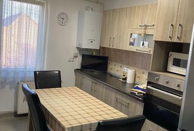 Apartament cu 2 camere decomandat în Central - 4