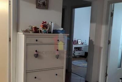 Ap 3 cam conf 1 Scolilor 75 mp mobilat si utilat - 3