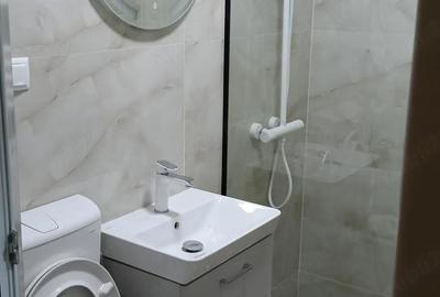 Apartament cu 3 camere semidecomandat în Central - 8