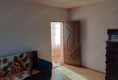 Casă cu 3 camere în Central - 2