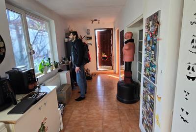 CASĂ DE VÂNZARE CU 4 CAMERE IN ZONA BUCUREȘTI-NOI SEC.1 - 7