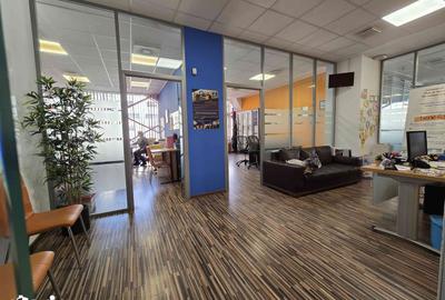 Spațiu comercial, de 83.2 mp, în Central - 5