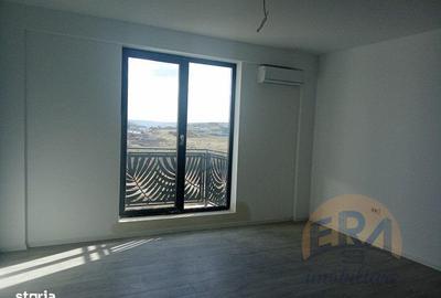 Apartament cu 2 camere decomandat în Girișu de Criș - 4