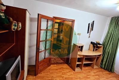 Apartament 2 camere, decomandat - 6