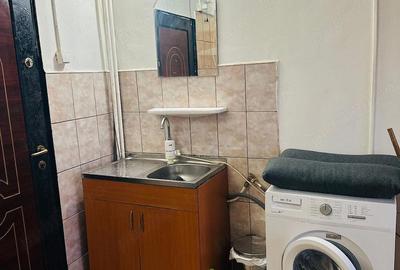 Garsonieră decomandată în Bucium - 5