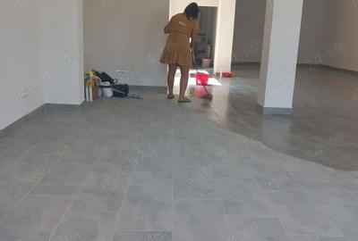 Spațiu comercial, de 120 mp, în Central - 3