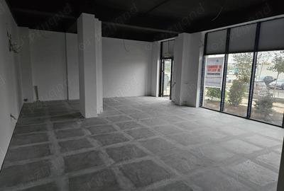 Spațiu comercial, de 92 mp, în Militari