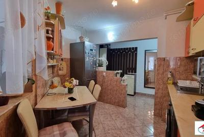 Apartament 3 camere Micro 16 din BCA - 9