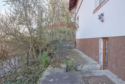 Casă cu 2 camere cu Teren 1000 Mp în Schei - 16