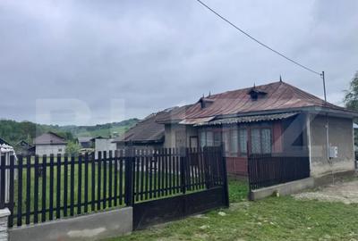 Casă cu 2 camere cu Teren 1097 Mp în Bezdead - 6