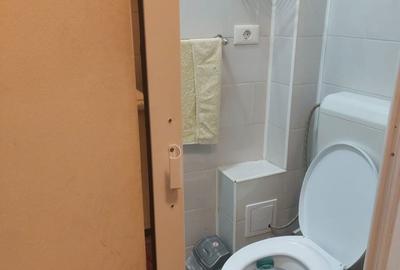 Garsonieră nedecomandată în Traian
