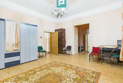 Casă cu 7 camere cu Teren 2703 Mp în Mașloc - 2