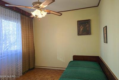 Apartament cu 4 camere decomandat în Circumvalațiunii - 16