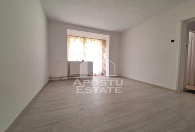 Apartament cu 2 camere semidecomandat în Podgoria