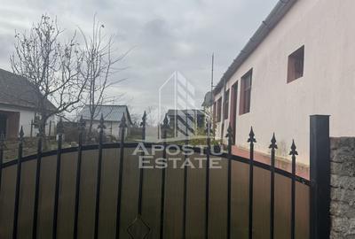 Casa veche cu teren de 2518 mp - 3