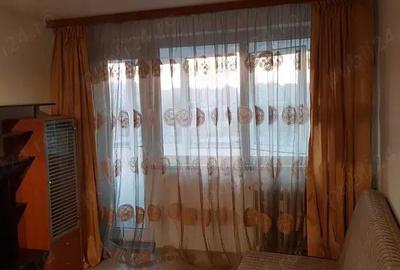 Apartament cu 2 camere decomandat, mobilat în Titan - 1