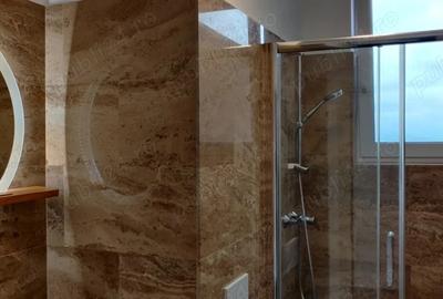 Apartament cu 3 camere decomandat în Central - 1