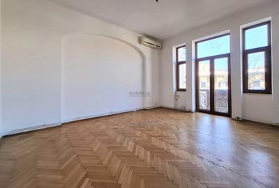 Apartament cu 3 camere decomandat în P-ța Muncii - 4