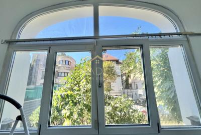 Casă individuală cu 6 camere cu Canalizare în Capitale - 11