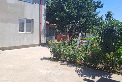 Casă cu 5 camere în Pechea - 6