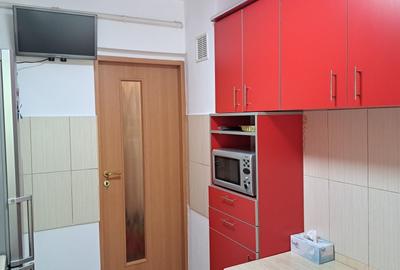 Apartament cu 2 camere decomandat în Gorjului - 5